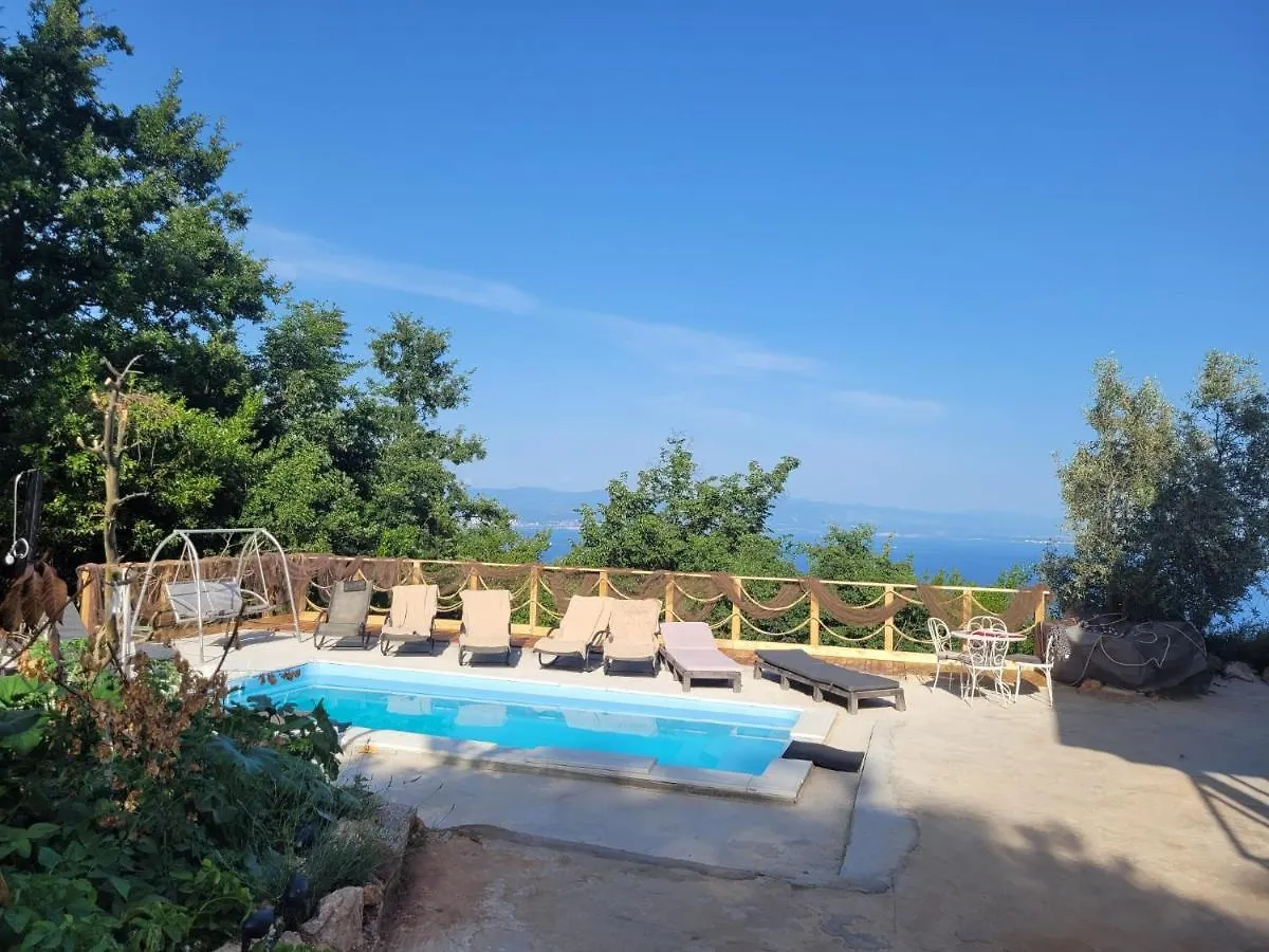 Apartments Chiara Mit Meerblick Und Pool Und Jacuzzi Lovran