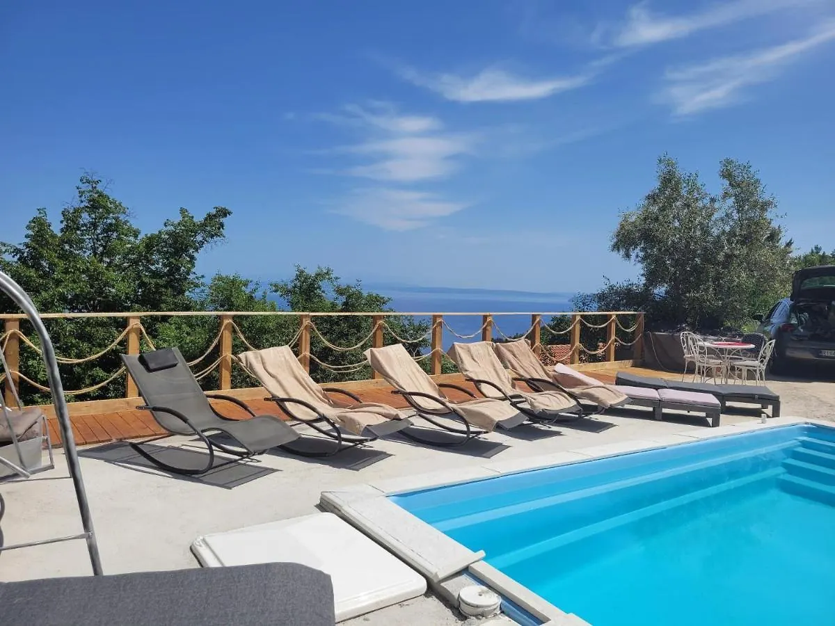 Apartments Chiara Mit Meerblick Und Pool Und Jacuzzi Lovran