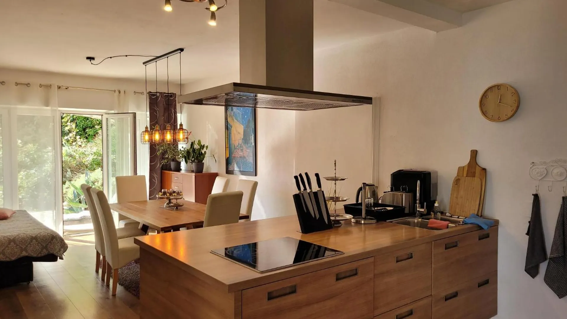 Apartments Chiara Mit Meerblick Und Pool Und Jacuzzi Lovran